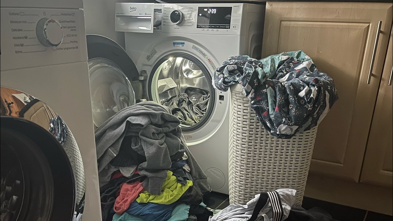 Intense Weekend Washday with almost all working machines!