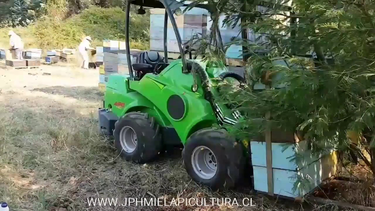 JPHMIEL . Traspaso colmenas a palets. Colmenas pallets