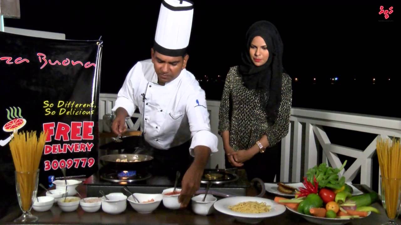 Pizza Buona Haveeru Badhige: Citron Spaghetti Arrabiata with Chicken