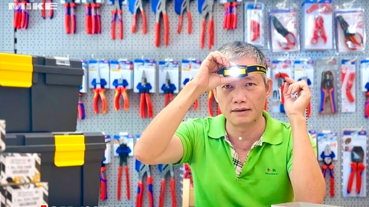 Đèn pin đeo trán ELORA 344-100K, dùng pin sạc hoặc pin AA, chiếu sáng tối đa 180 mét