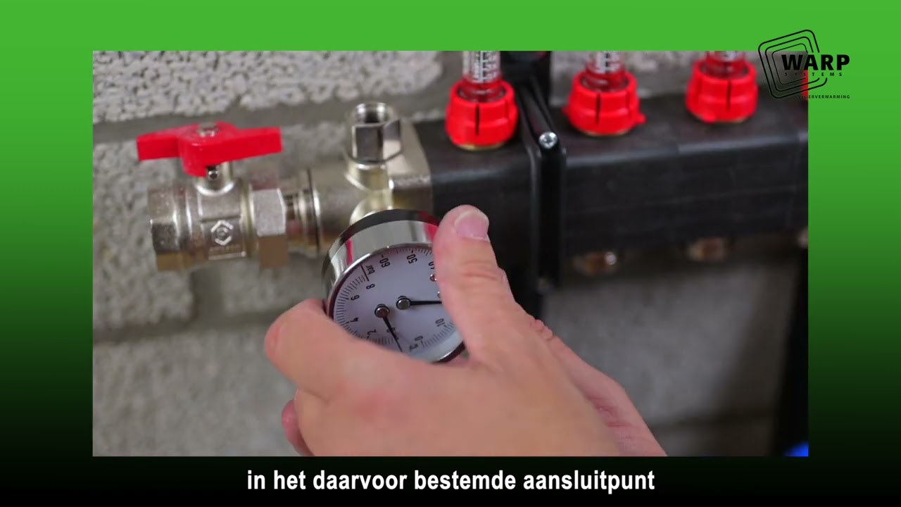 De verdeler plaatsen en vullen 2023