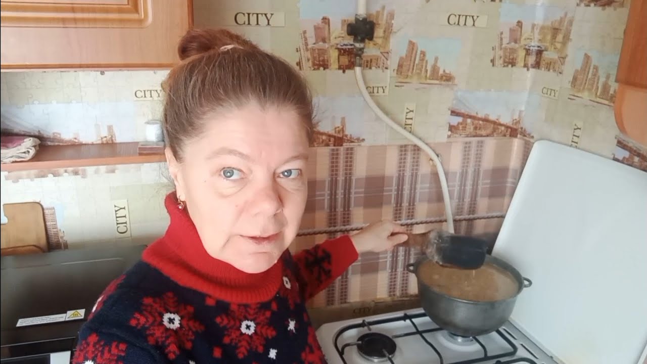 Господи, дай терпения и сил. Трудовые будни. Отказался от рыбалки. Варю кашу собакам