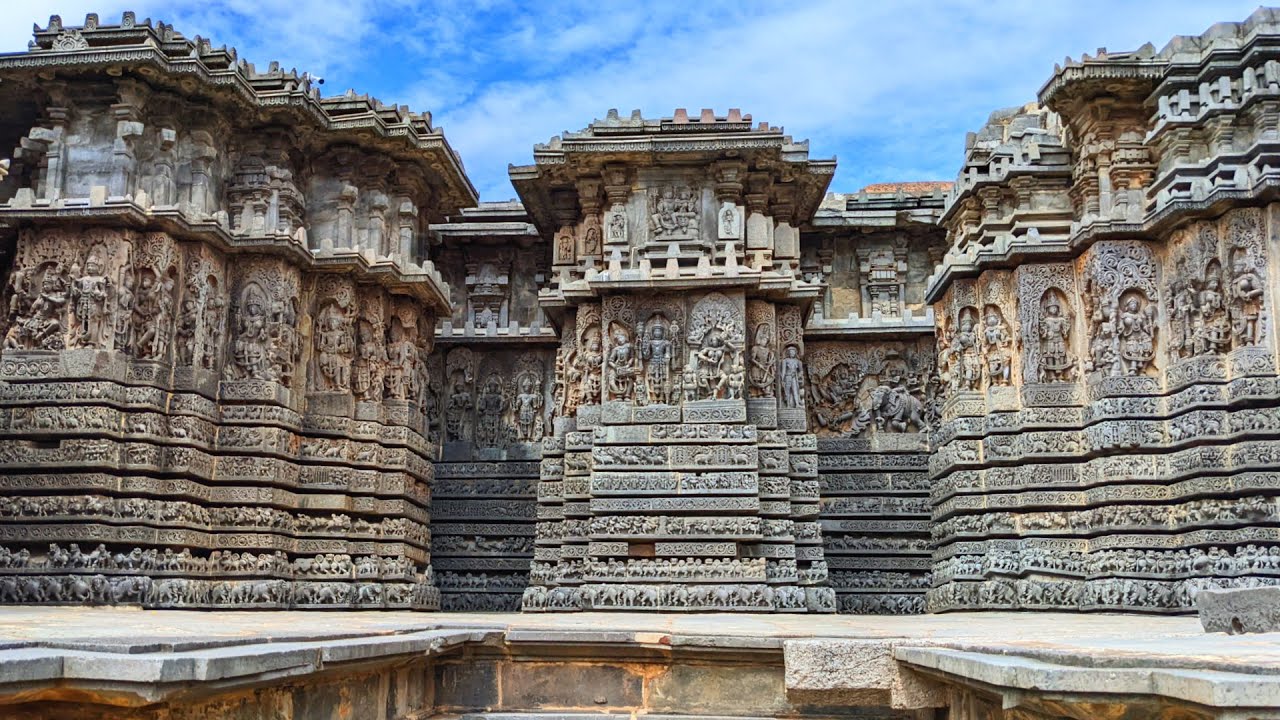 Inside India&rsquo;s Ancient Masterpiece: Halebidu Temple Walkthrough [4K]