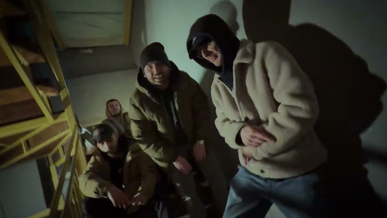 S.A.M., Martix, VecVajsVers, M!, Lux Kmala - Na skali sretnavme cypher