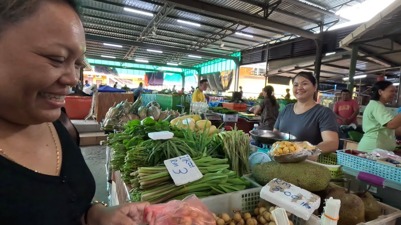 Kolok Mee Serian // Melihat Jualan Di Market Serian // Bandar Serian,Kuching Sarawak //