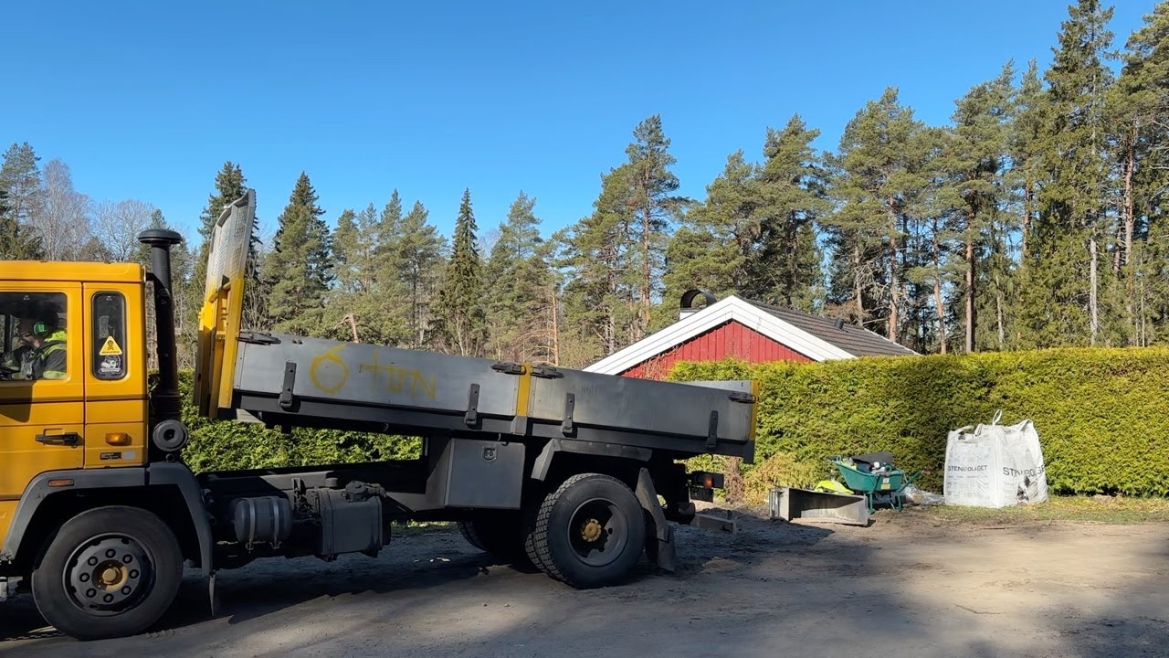 Köp Tippbil Volvo FL6 12 Turbo på Klaravik