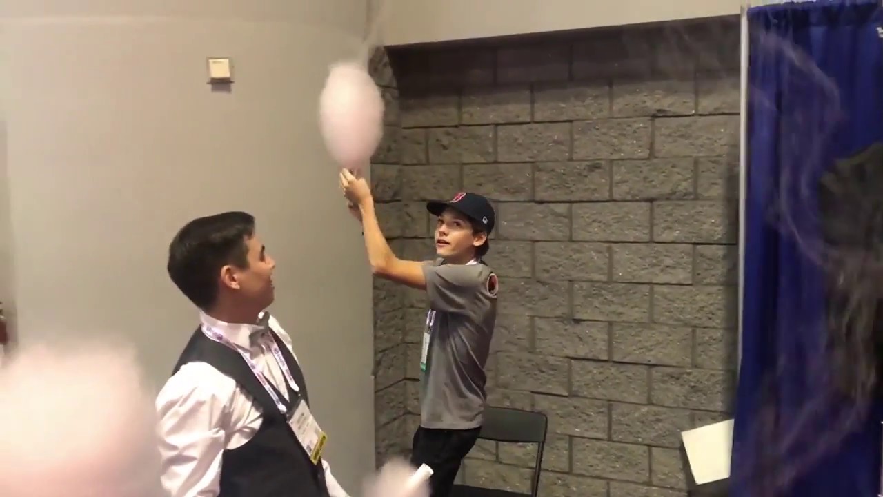 Even kids can make Flying Cotton Candy with the Robo JetFloss