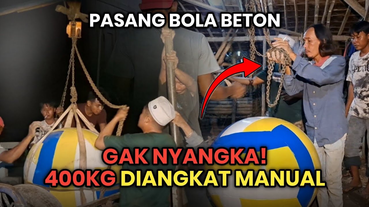 RTP DESA BOGOREJO !! Proses Pemasangan Bola Beton 80cm Seberat 400Kg Menggunakan Crane Manual