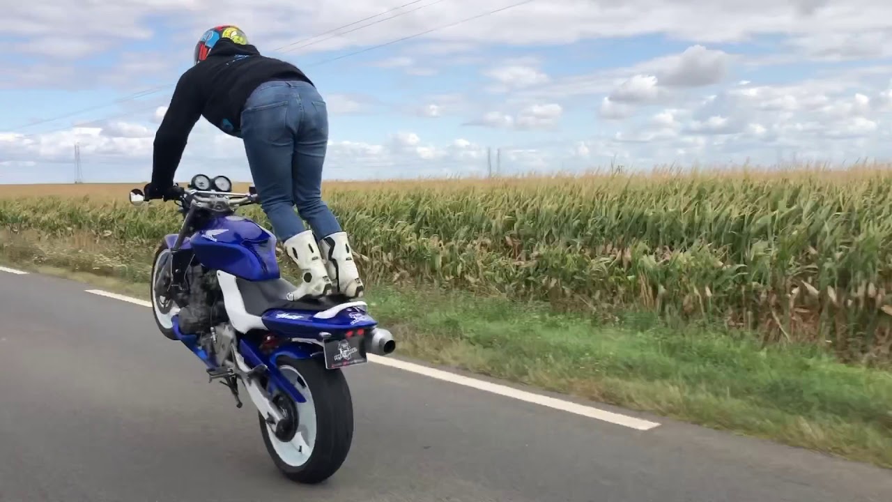 600 HORNET DU SEIGNEUR, WHEELING , BURN , ACCELERATION...