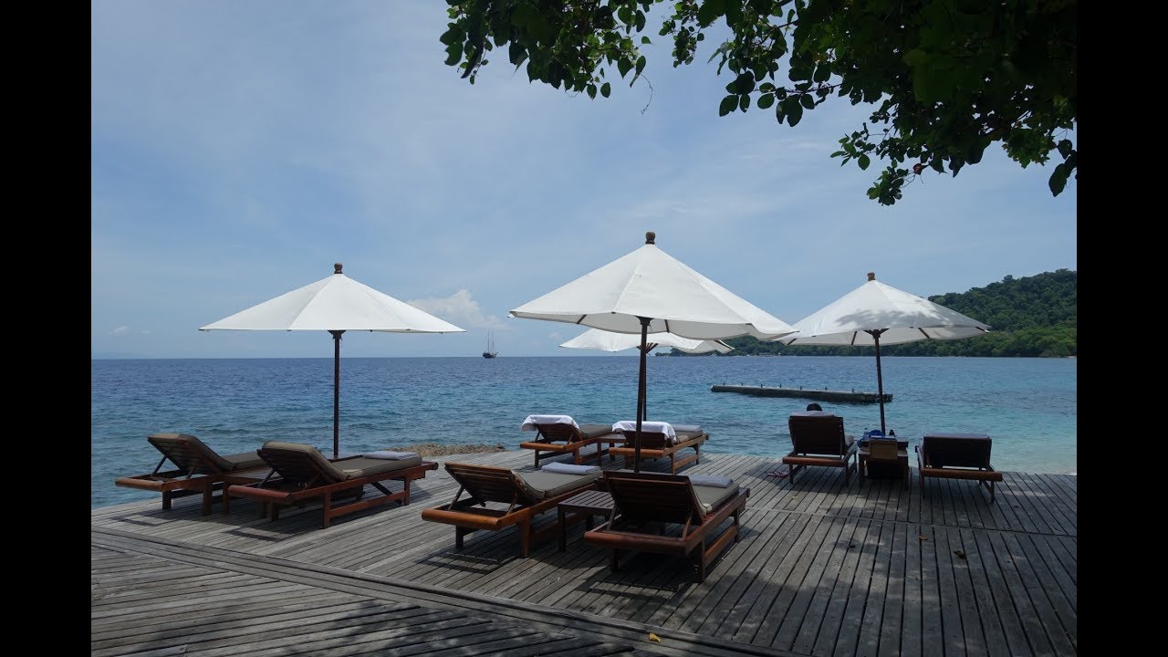 Amanwana Review, Moyo Island