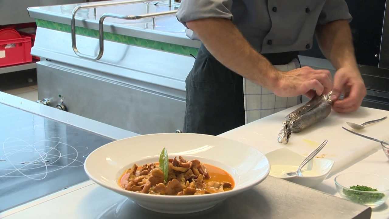 Kochtipp Schwammerlgulasch mit Serviettenknödel