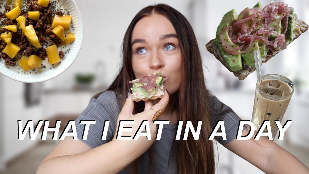 WHAT I EAT IN A DAY!