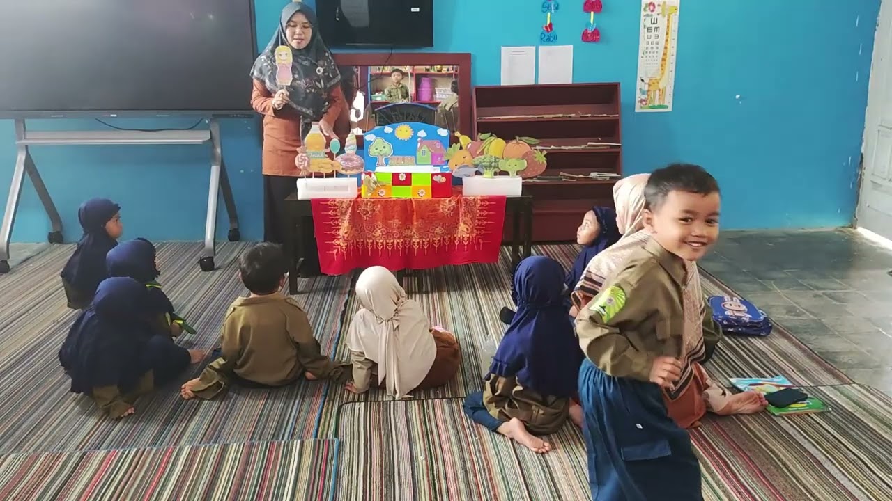 YAMINAH (24156363) Metodologi Pengembangan Bahasa