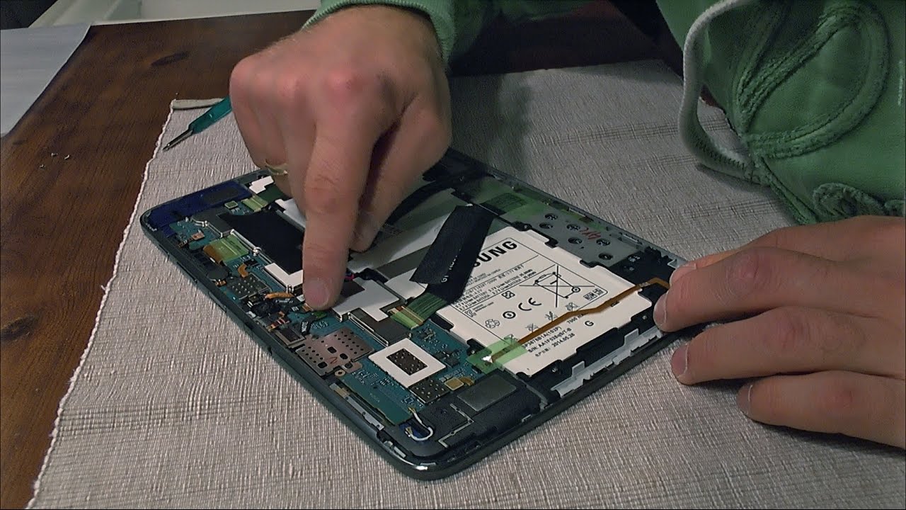 How to replace the battery of a Samsung Note 10.1 tablet (for dummies)