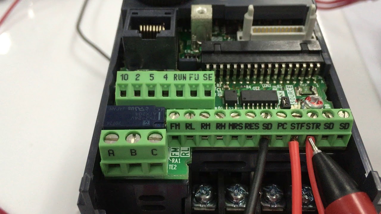 INS Inverter Mitsubishi E720-5 การตั้งค่า RUN แบบ External P.79=3
