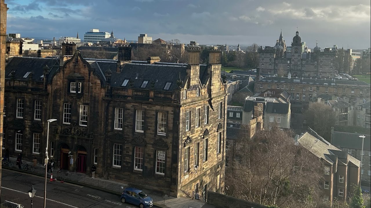 girls trip to edinburgh