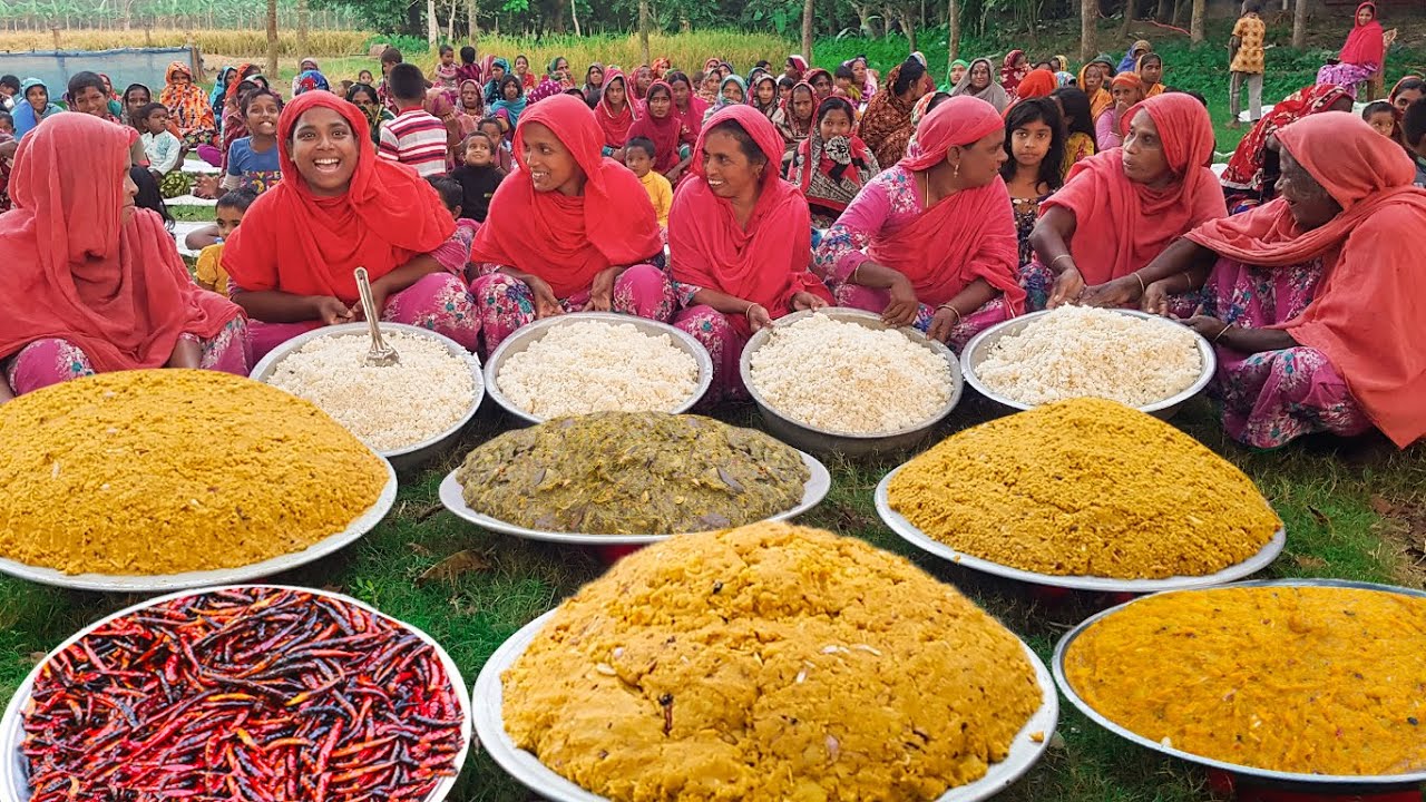 Dare to Mix Red Dry Chili with Bare Hand Like Her? 6 Types Traditional Mashed Festival For Villagers