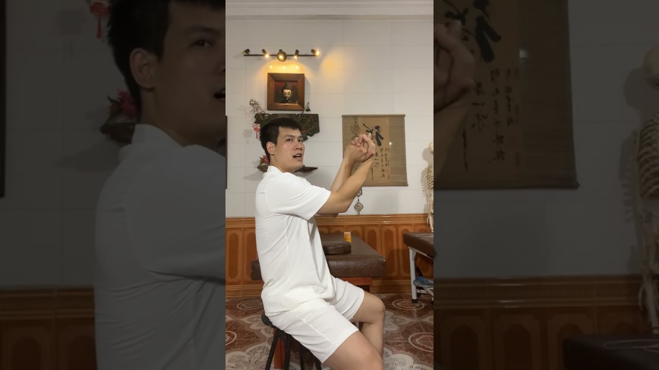 Khớp vai, tê tay, lạnh tay, đau ngón tay