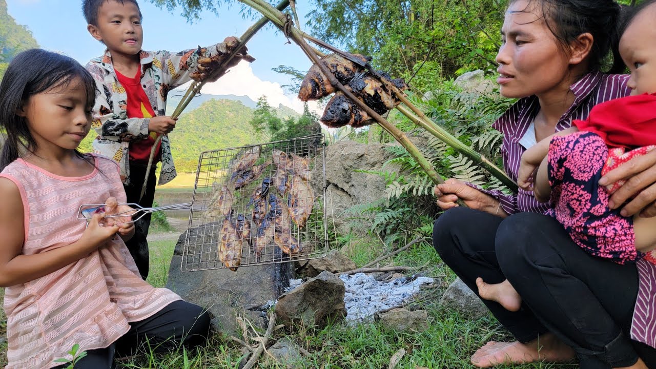 One beautiful day, Dia took the children fishing and enjoyed grilled fish on the riverbank