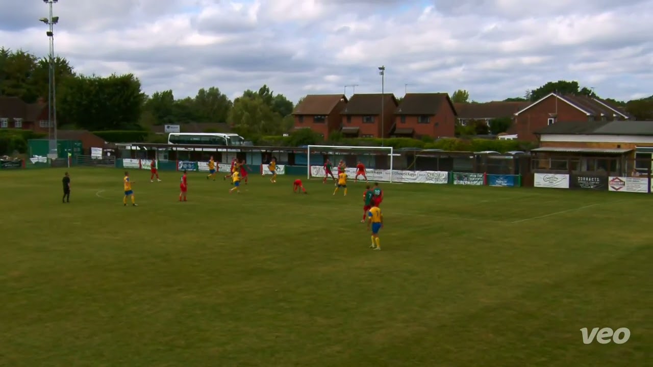 Newport IOW FC vs Ash United 10/8/24