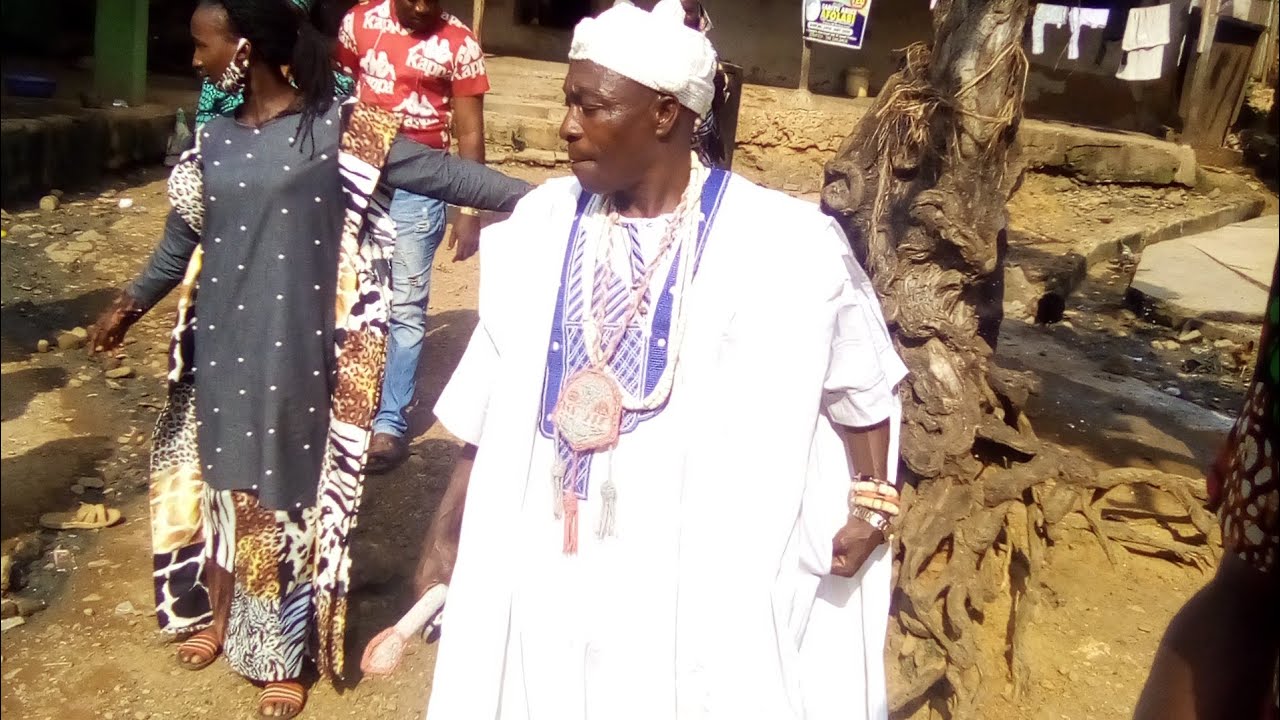 OLOOLU NI ILE IBADAN : ÒÒṢÀ NI OLÓÒLÙ KÌÍ ṢE EÉGÚN LÁSÁN