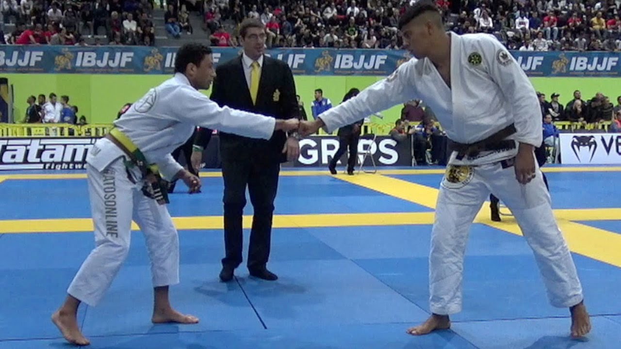 Victor Hugo v Dominique Bell / European Championship 2018