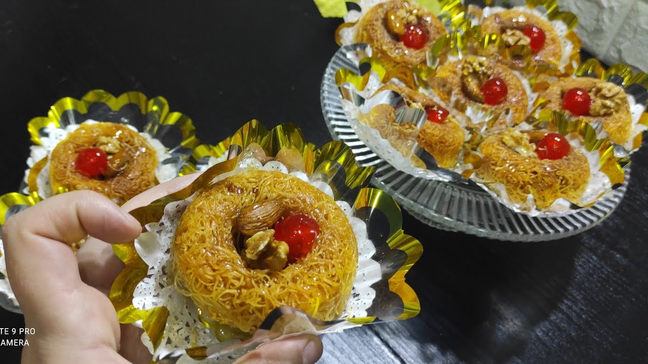 #Qatayef_Gwayal_at_the_Mall #Qatayef_Nest_of_the_Bulbul Хрустящие снаружи, мягкие и медовые внутри