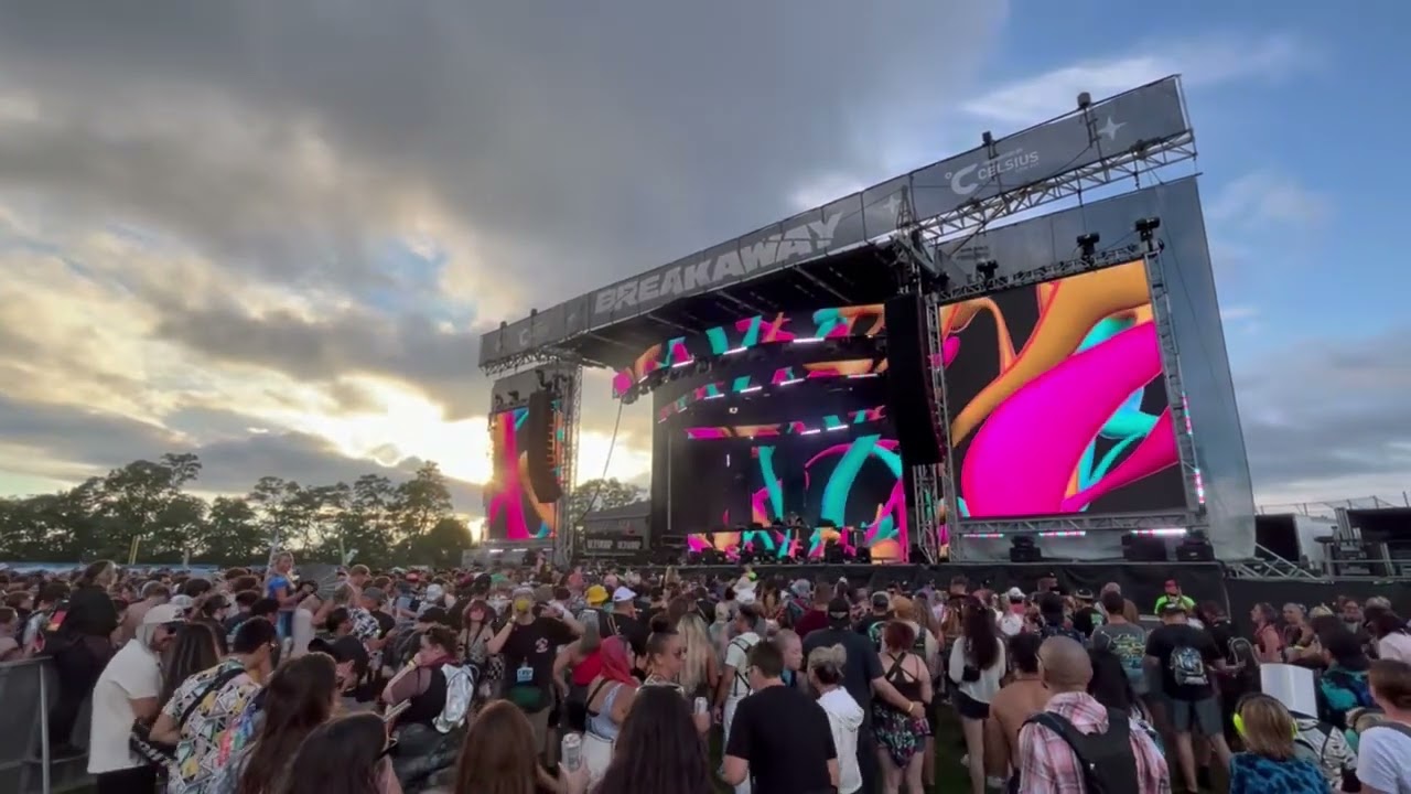 Breakaway Music Festival - Michigan - Day 2 Highlights