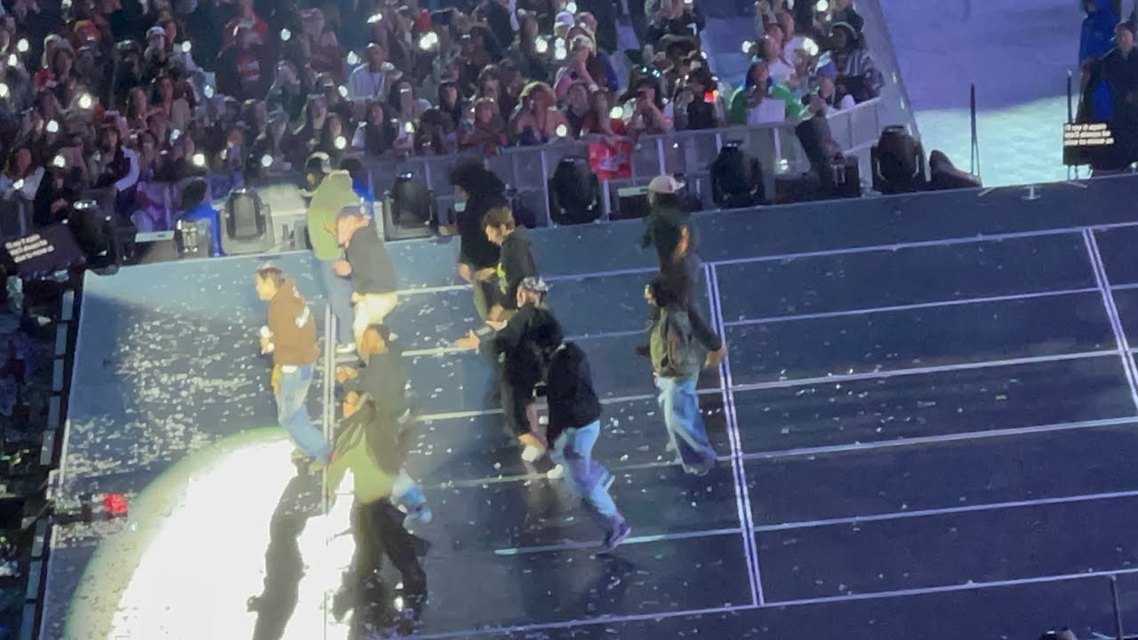 J-Hope ‘NEURON’ 04/04/2025 Concert Los Angeles BMO Stadium