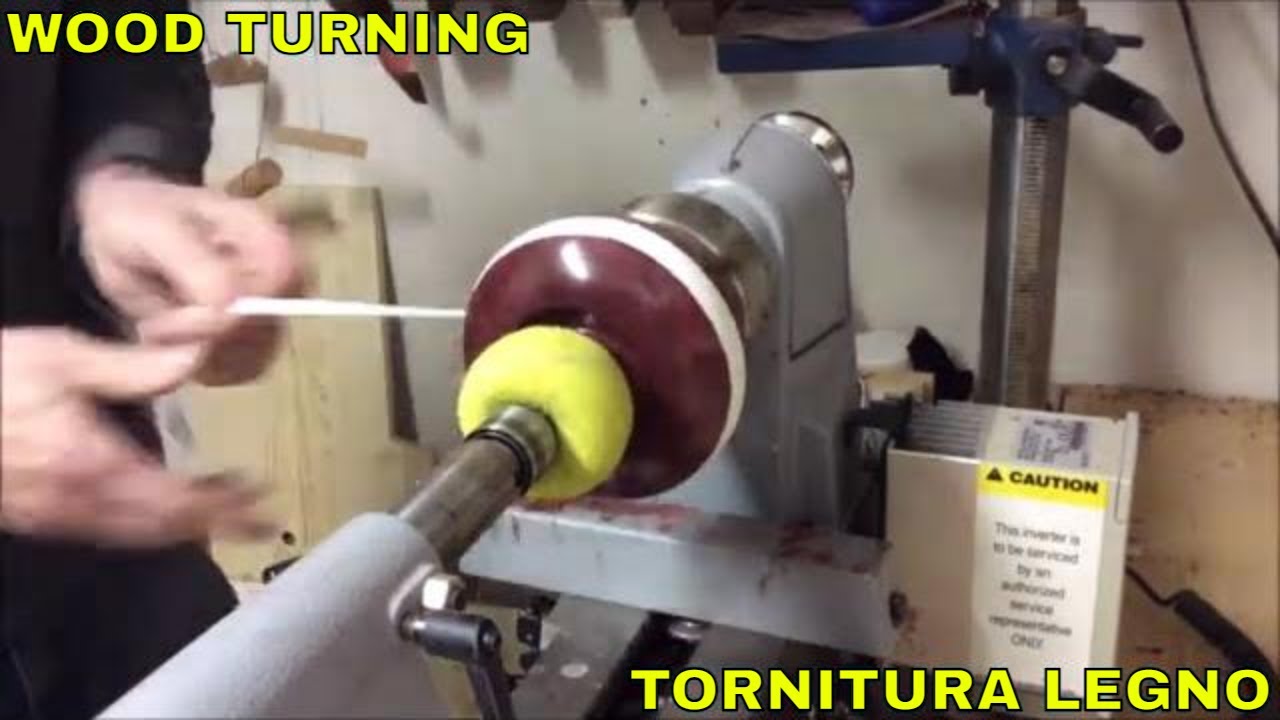 Portagioielli in legno