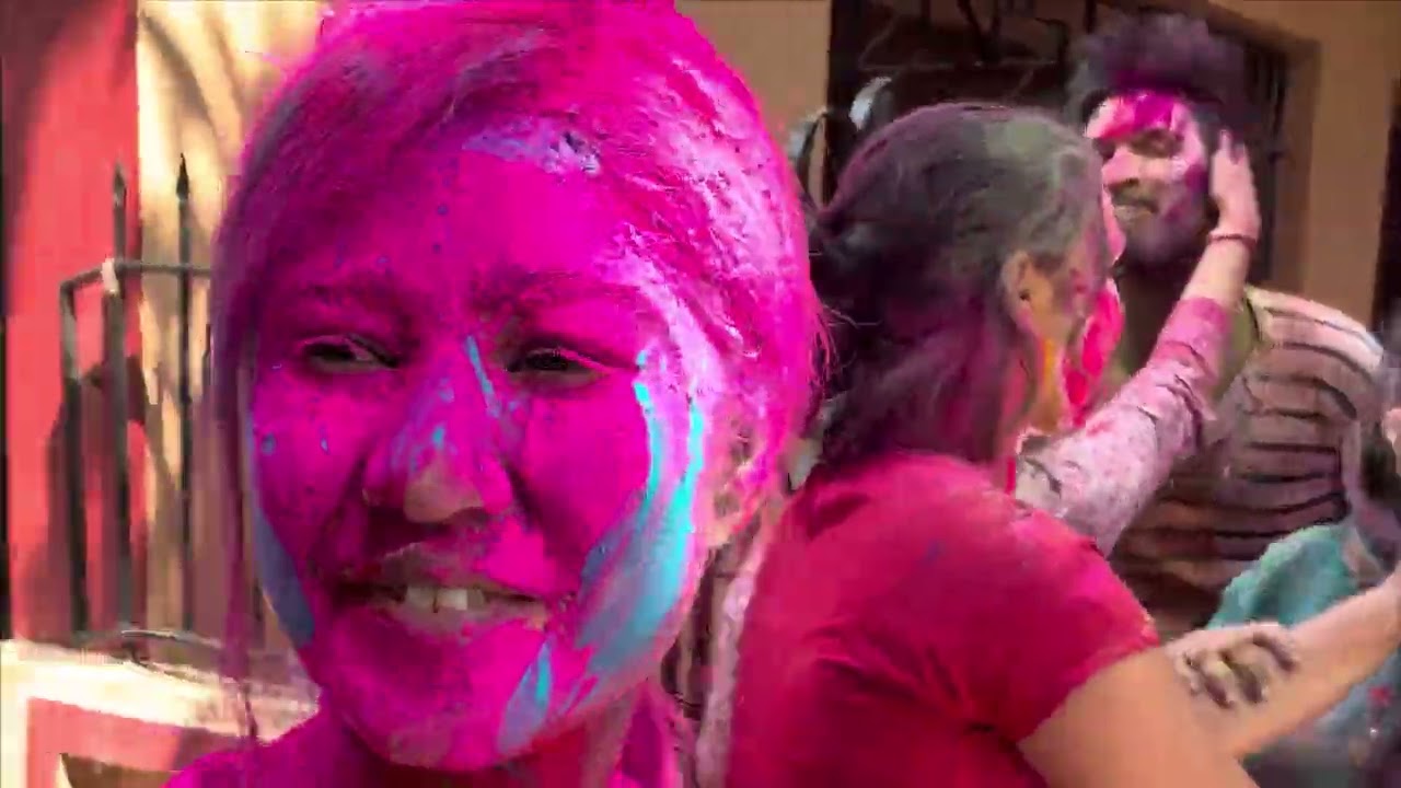 My first Holi as a married bride in Kolkata 🌸🎨 | A day of colors & emotions