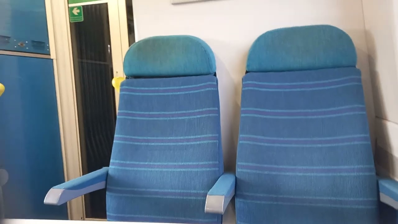 Electrostar class 377207 and 377107 from Streatham Hill to Peckham Rye