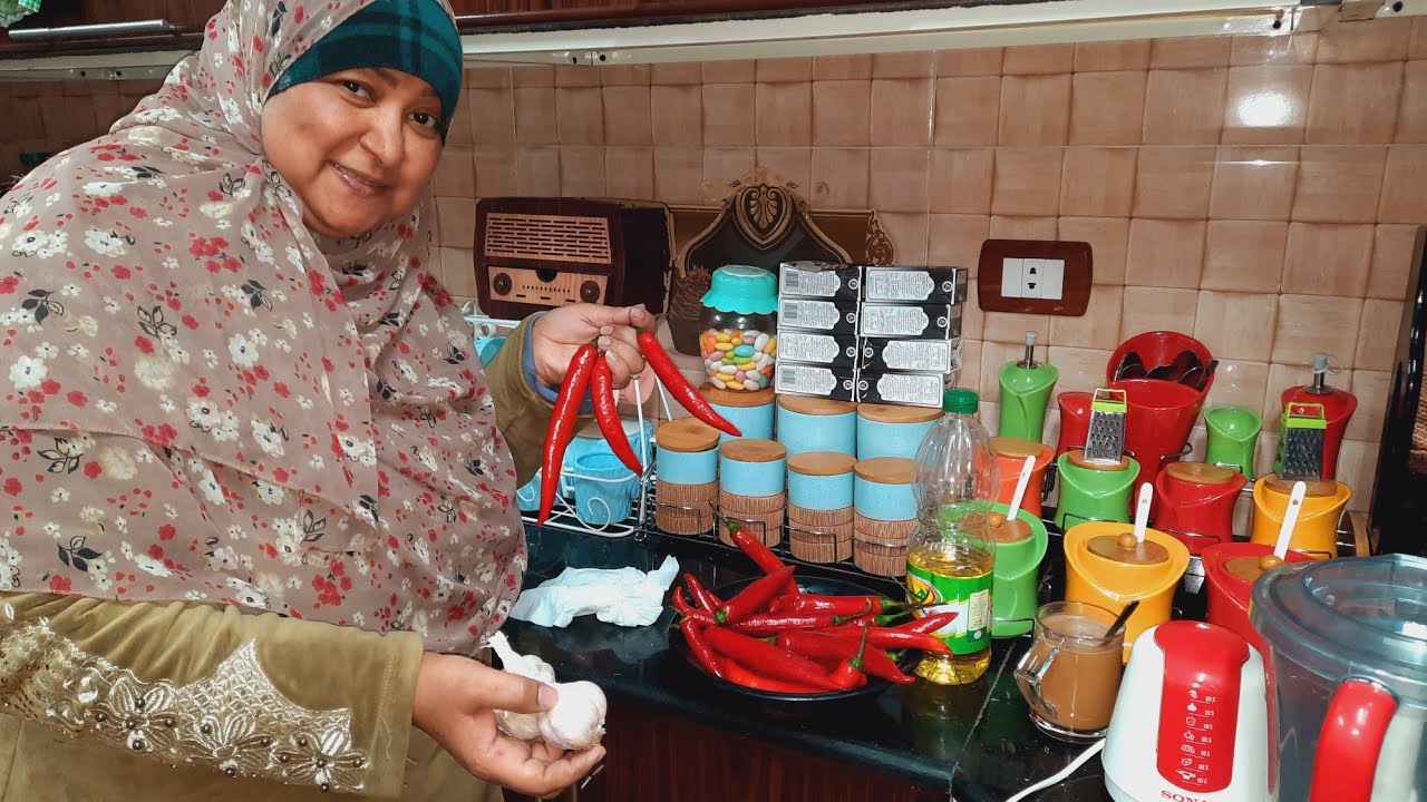 هريسه الشطة الحمراء بسيطة جدا و تعيش معاكي سنه بنفس الجودة #علي_طريقتي