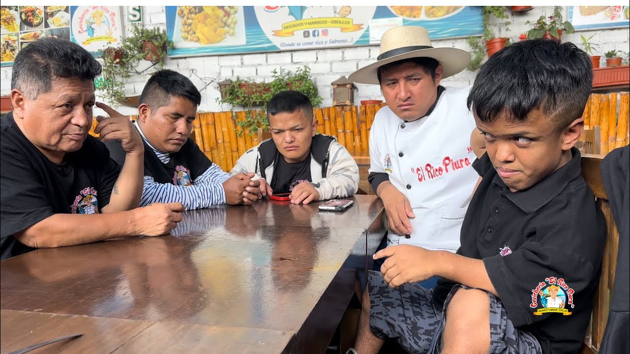 Aconsejando a Manolito porque beso a Pompin 🤦🏻‍♂️