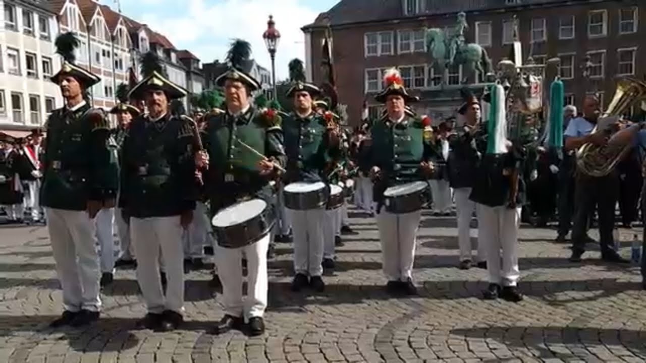 Düsseldorf Schützenfest 13.7.2019 Investitur u.großer Zapfenstreich St.Sebastianus Schützenvereins