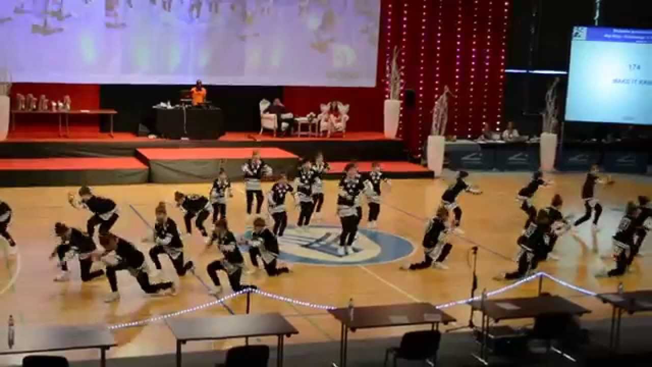 DRŽAVC 2015-HIP HOP FORMACIJA-MLADINCI ,MAKE IT RAIN,BOLERO 2 MESTO