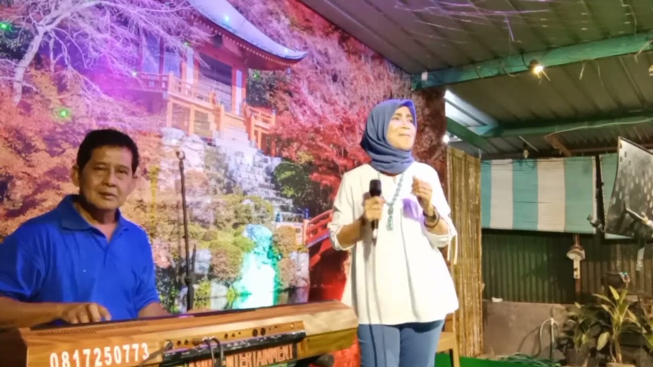 MUSTIKA ( Titiek Sandhora), cover lagu, AMIR ENTERTAINMENT