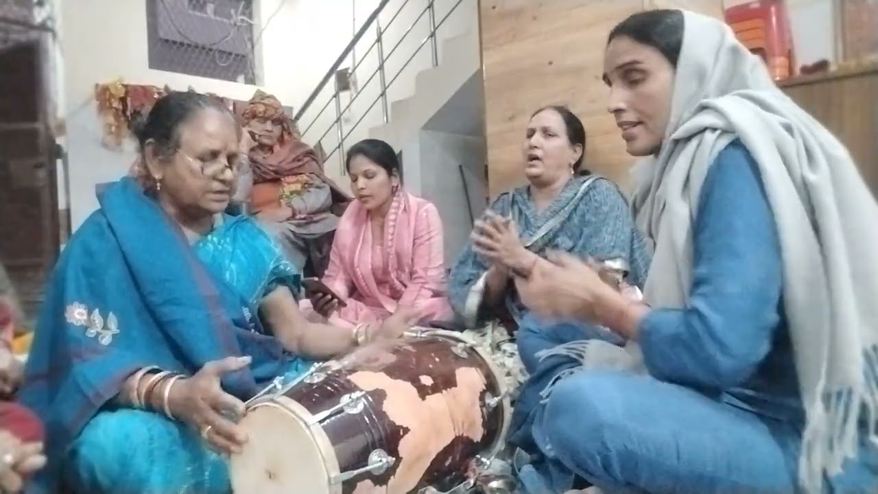 नट खट कन्हैया भिगोय गयो रे।#sundar #holi #bhajan 🫟🫟💐💐💐