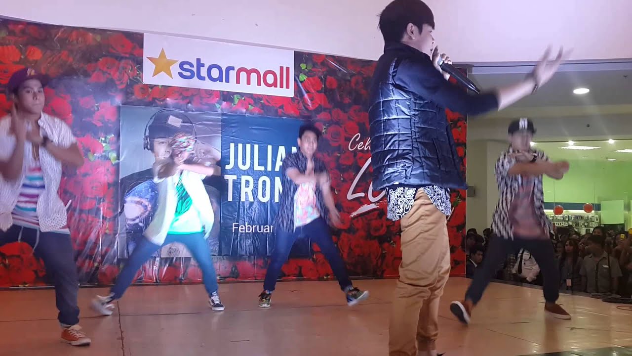 Julian Trono 