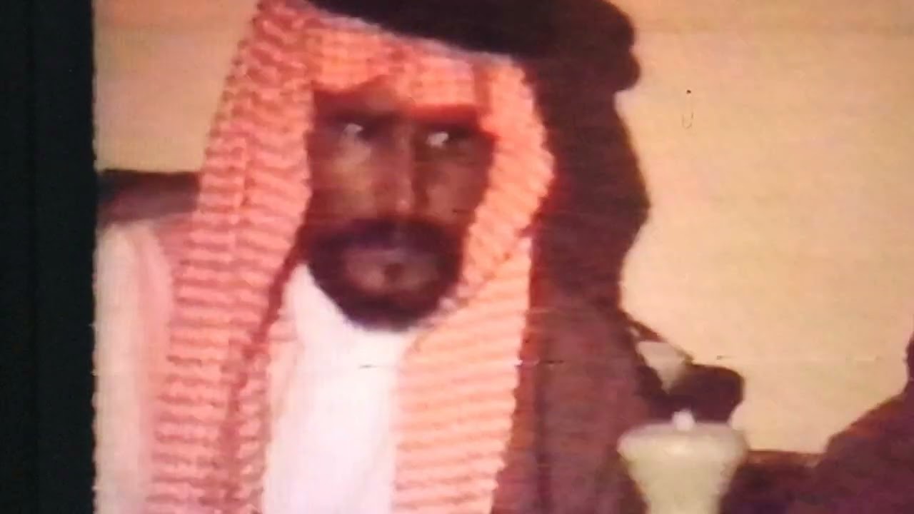 من ارشيف الاستاذ براهيم الصعيدي قناة مشاهد حائليه حفل تكريم اهل حايل للشيخ فحيمان الحجوري رد ثنا