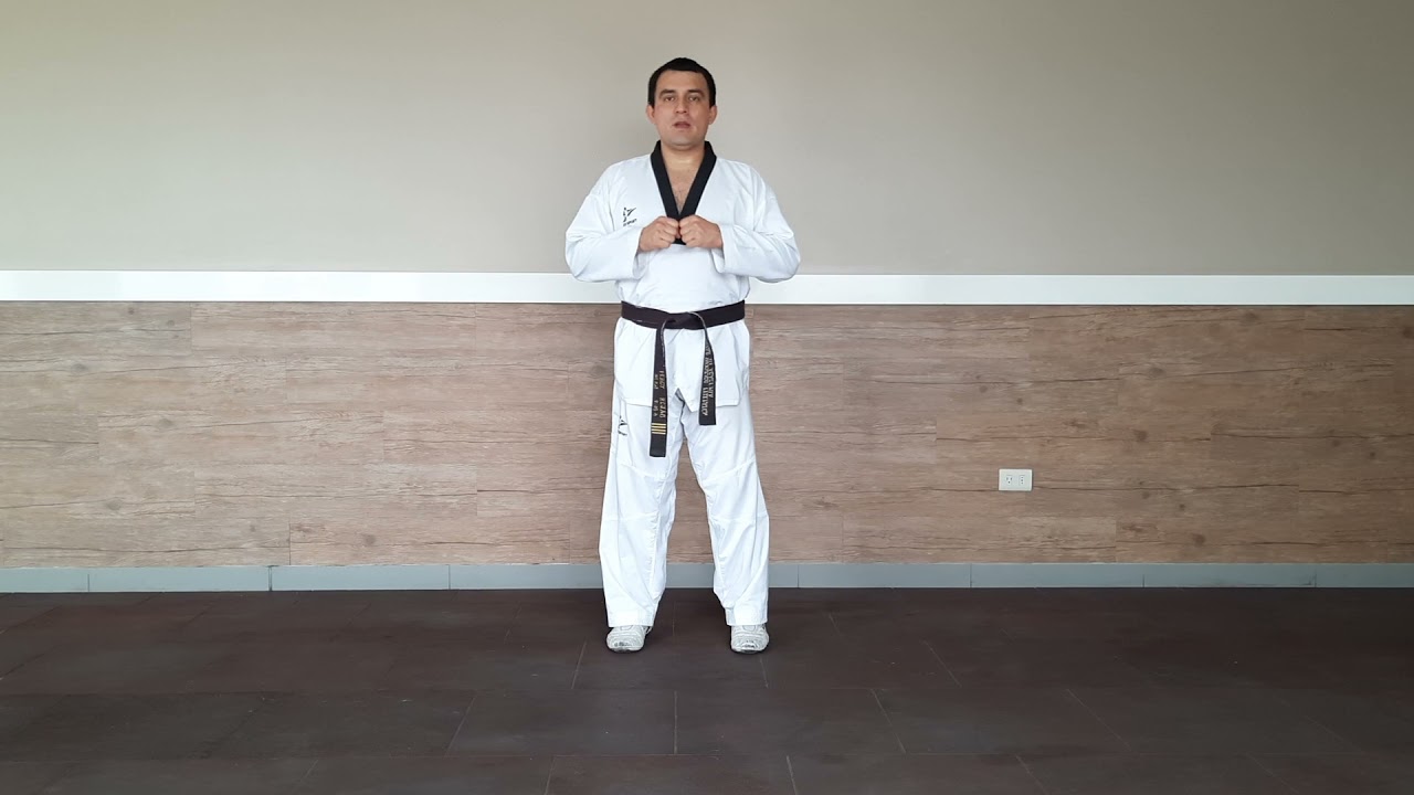 Poomse cinturon Amarillo