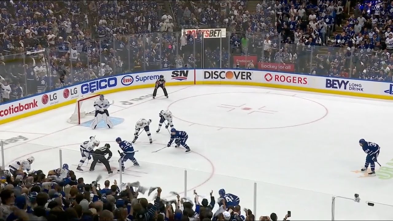 The sound of hockey game. Lightning vs Maple Leafs. Game 7. May 14, 2022