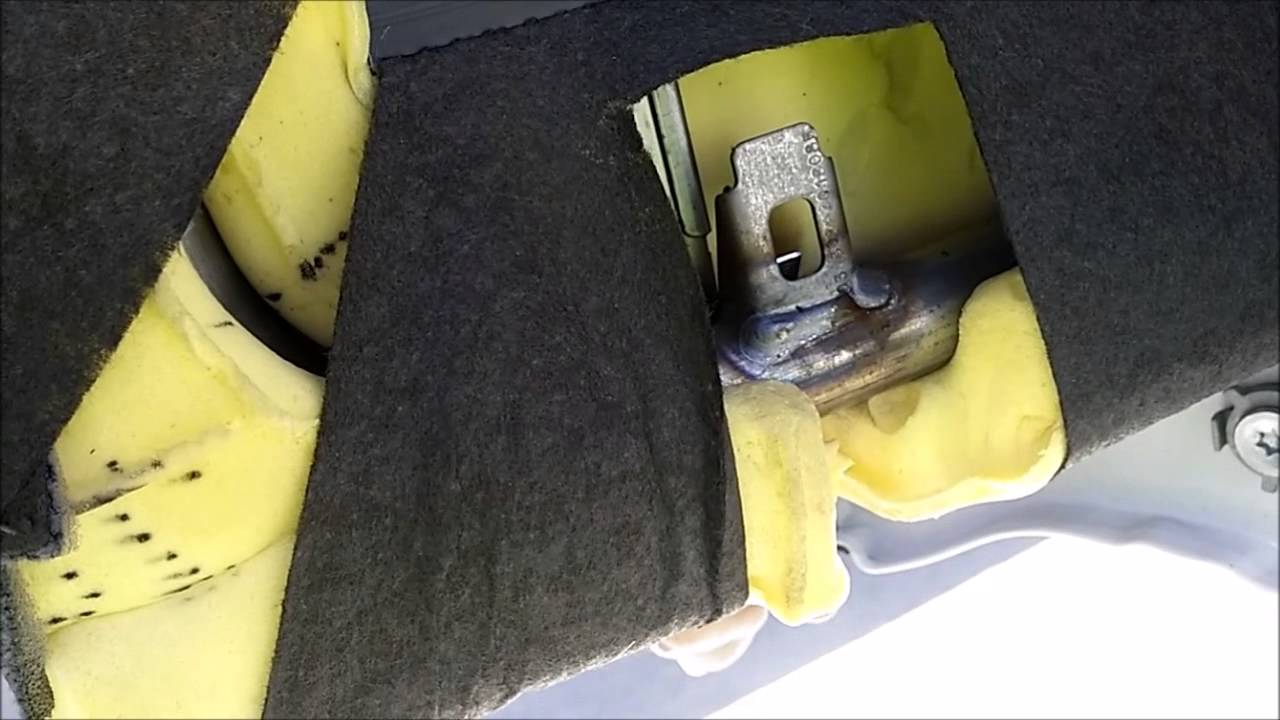 How to remove the rear seatback on a 2013 Ford F150 Supercab - Best Video