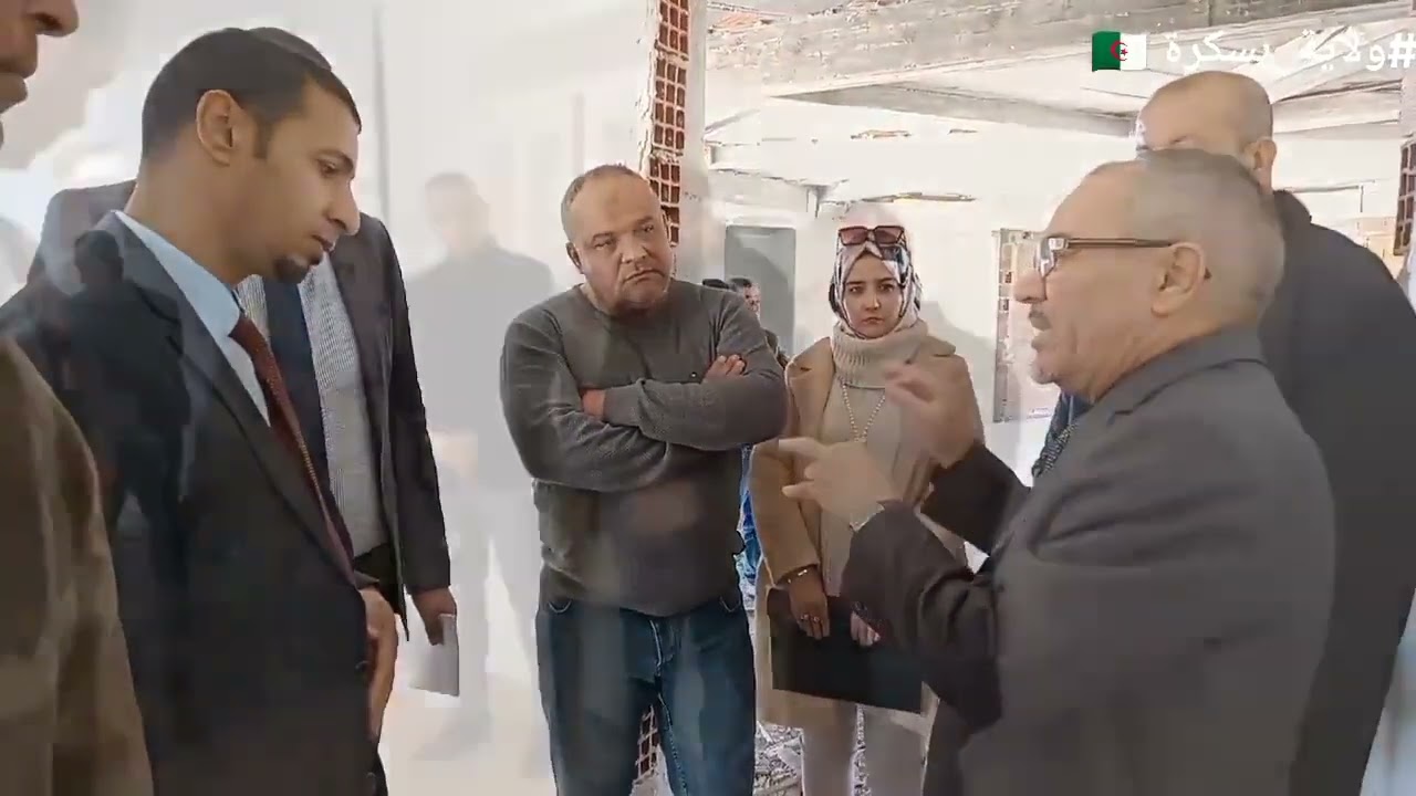 والي ولاية بسكرة السيد لخضر سداس في زيارة ميدانية لمعاينة مشروع إنجاز دار الثقافة ببلدية  بسكرة