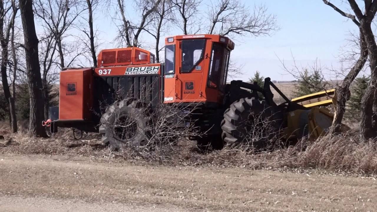Barko Starsoil mulching standing oak into the ground