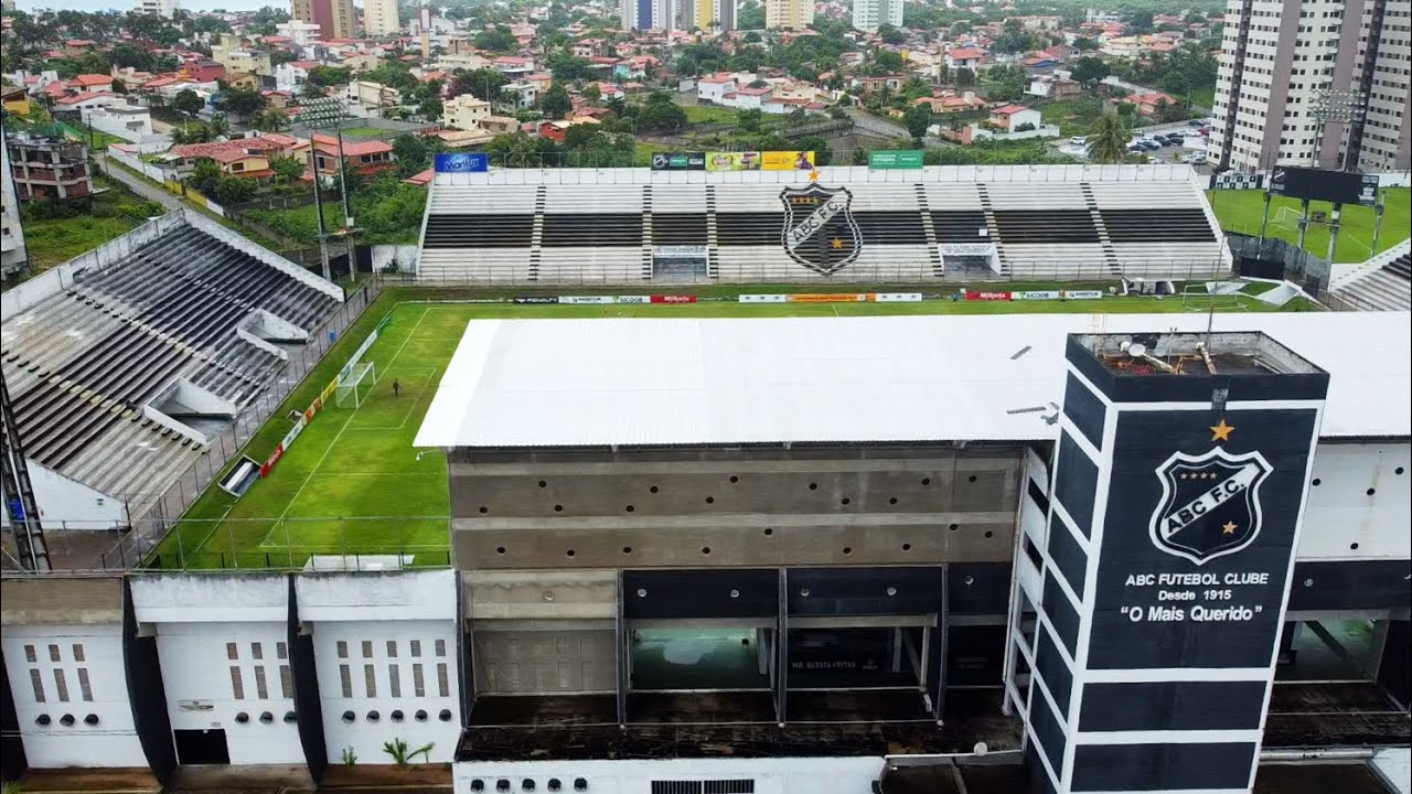 Estádio Frasqueirão em Natal/RN (Imagens aéreas e história)