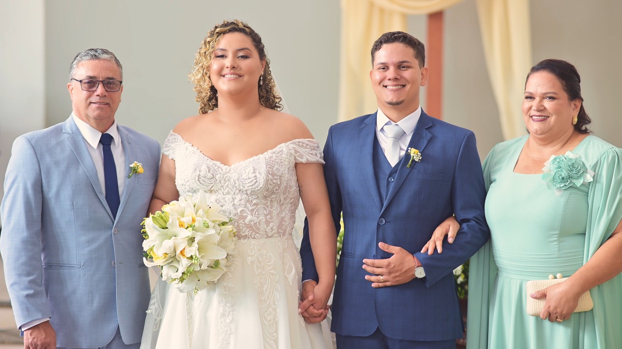 Casamento com muita Fé e Emoção em Pirenópolis -  Eloah & Jeremias
