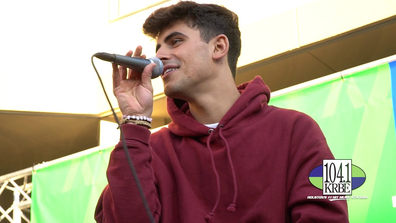 Jack & Jack perform 