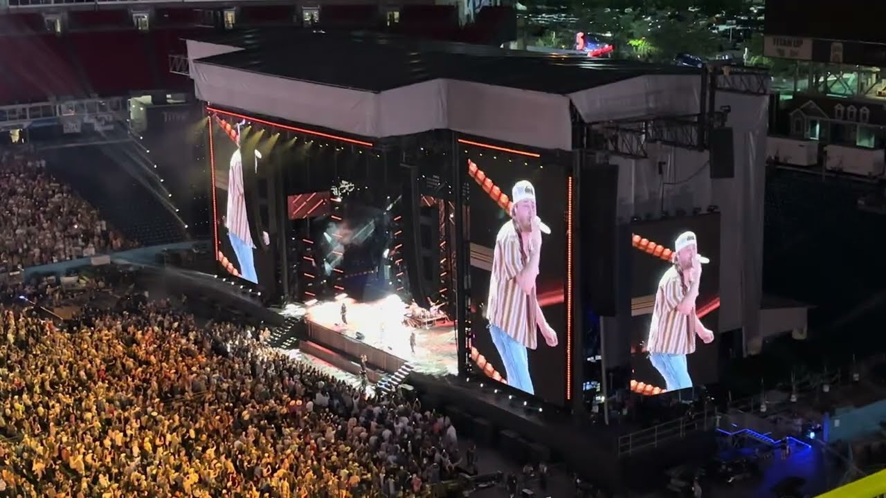 Bailey Zimmerman - Backup Plan | Live | CMA FEST Nashville 2025