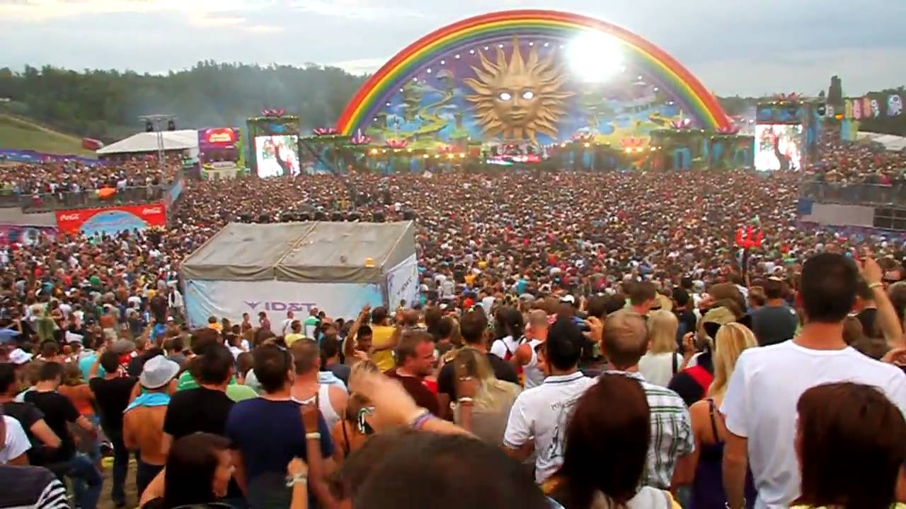 Tomorrowland 2010 Sunday July 25th David Guetta @ Mainstage
